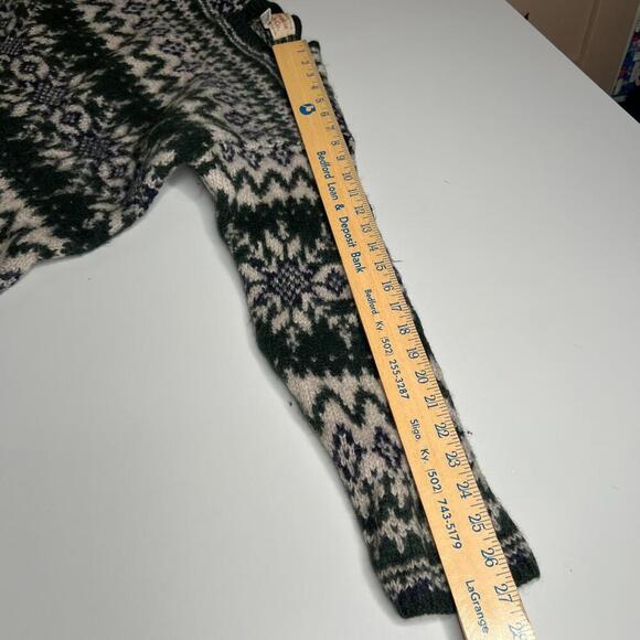 Vintage Abercrombie & Fitch 100% Wool Sweater Fair Isle 90s Made in Hong Kong L - Picture 2 of 6